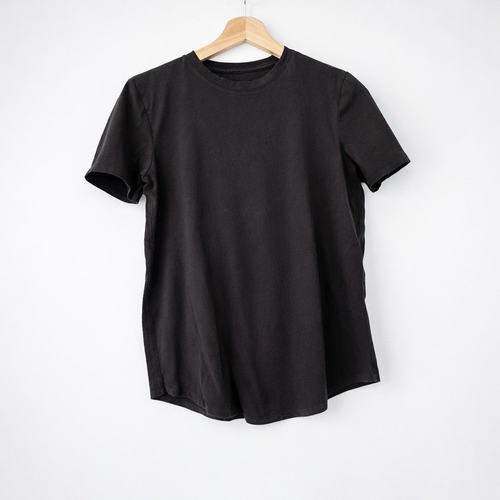 Lululemon Black Short Sleeve Tee Women's Small Athleisure